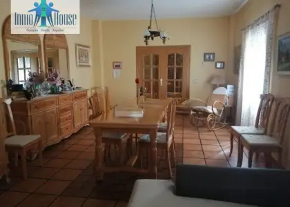 Se vende casa en El Salobral en El Salobral