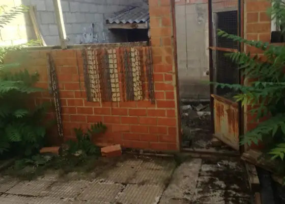 Se vende casa en la gineta