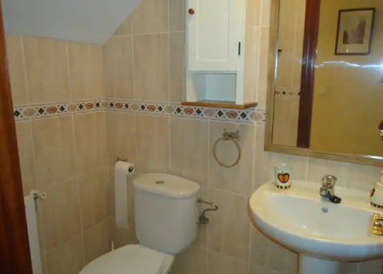 Se vende unifamiliar adosada de tres dormitorios a escasos metros del centro en Manzanares