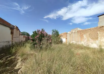 Terreno / Urbanizable En Venta Calle Don Gaiferos, Tomelloso en Tomelloso
