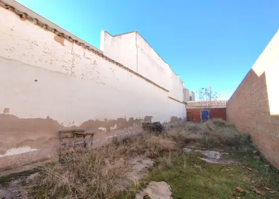 Terreno / Urbano (solar) En Venta Calle de Santa Catalina, Tomelloso