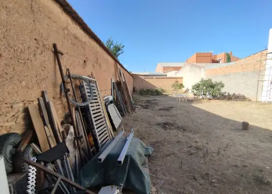 Terreno / Urbano (solar) En Venta Calle José Alcázar, Tomelloso