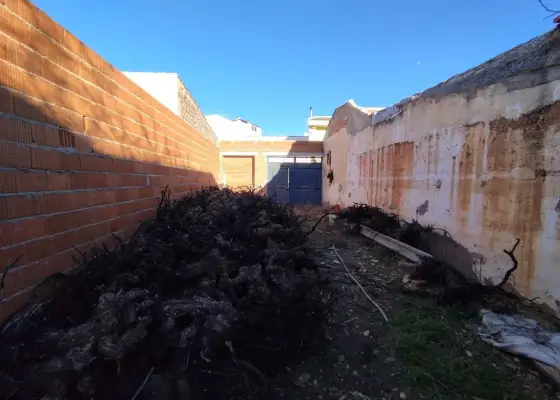 Terreno / Urbano (solar) En Venta Calle Luis Marín, Tomelloso