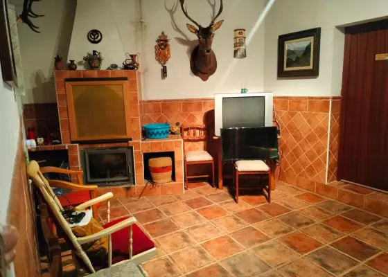 Venta Casa de pueblo en Abenójar con...