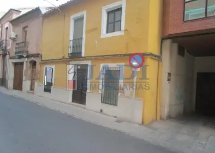 venta de casa en Valdepeñas, CENTRO en Valdepeñas