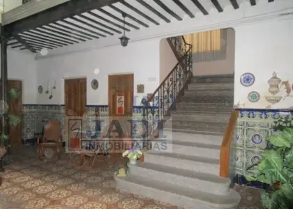 venta de casa en Valdepeñas, CENTRO en Valdepeñas