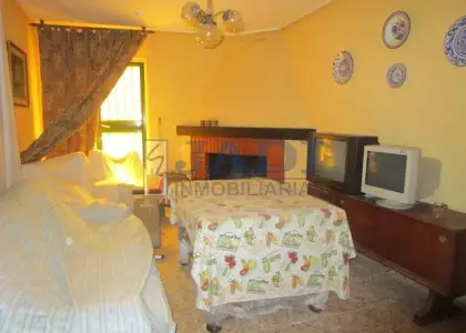 venta de casa en Valdepeñas, CENTRO en Valdepeñas