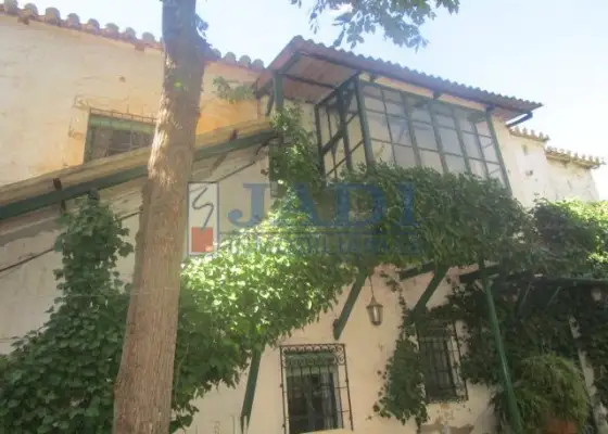 venta de casa en Valdepeñas, CENTRO