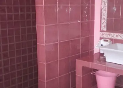 Venta de casa en zona institutos de reciente construcción en Manzanares