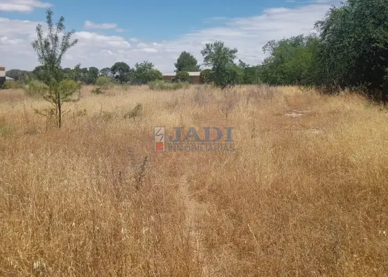 venta de finca rústica en Valdepeñas, BAÑOS DEL PERAL