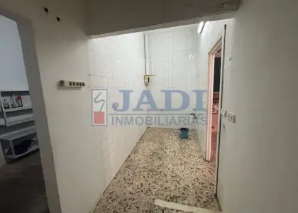 venta de local en Valdepeñas, CENTRO en Valdepeñas