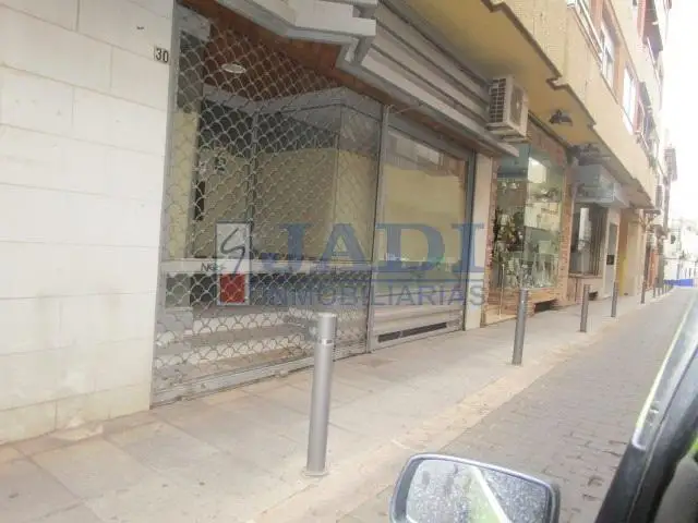 venta de local en Valdepeñas, CENTRO en Valdepeñas