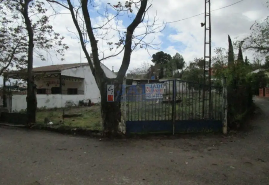 venta de terreno en Valdepeñas, BAÑOS DEL PERAL en Valdepeñas