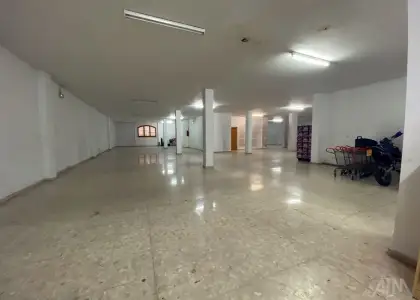 Venta Local Comercial Candelaria, Manzanares en Manzanares