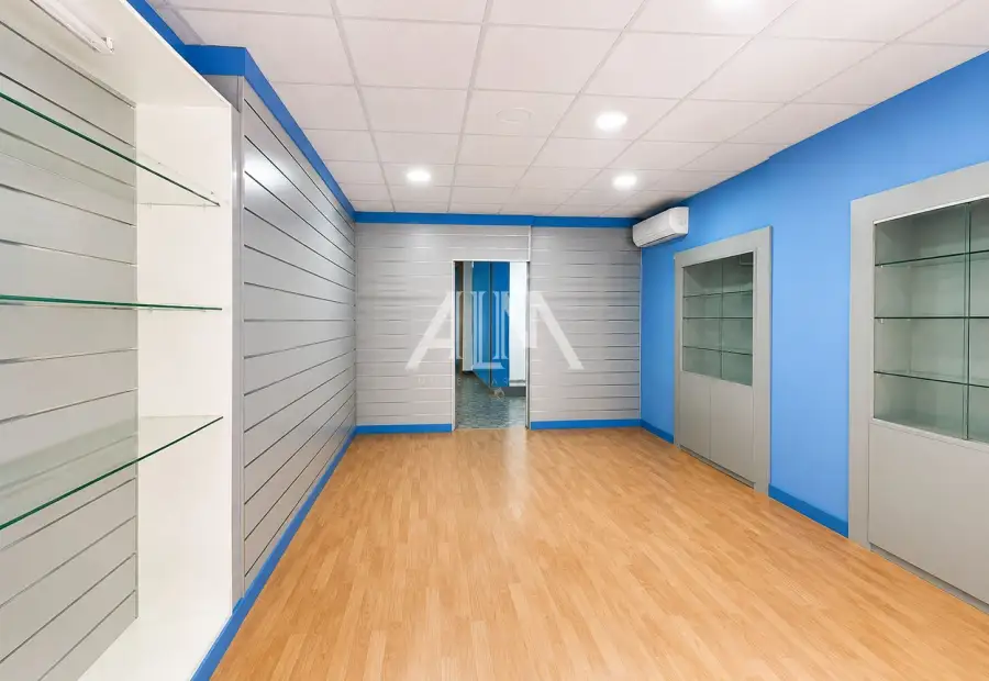 Venta Local Comercial Centro - Altagracia, Manzanares en Manzanares
