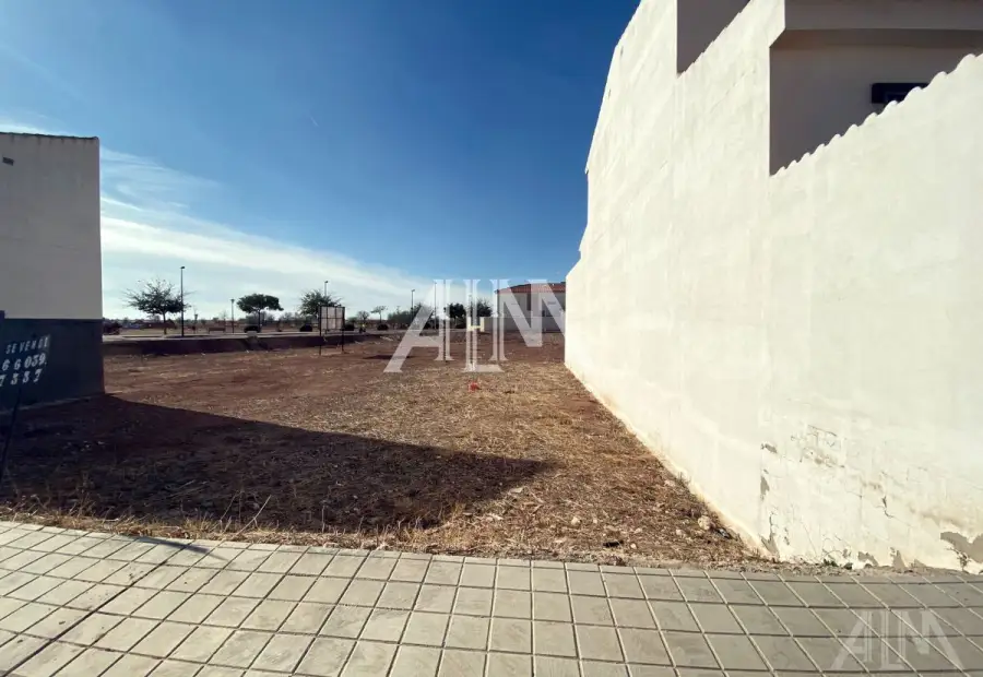 Venta Parcela Bulevar, Manzanares en Manzanares