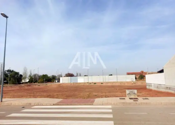 Venta Parcela Bulevar, Manzanares